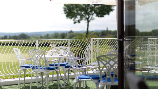 dining-at-dale-hill-golf-club-east-sussex